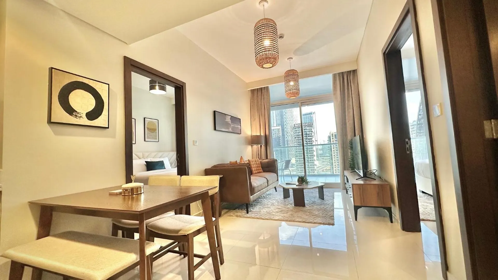 Sleek & Spacious 2Br In Damac Vera, Business Bay By Bhavan Vacation Homes Dubai Apartment